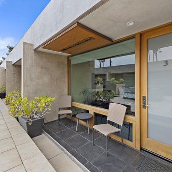 14西拉古納海灘酒店