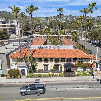 14西拉古納海灘酒店