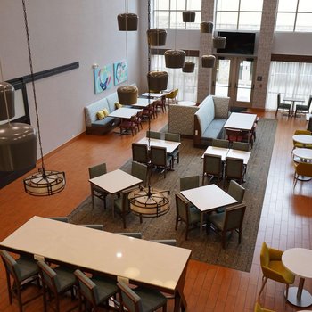 Hampton Inn & Suites Chicago/Aurora
