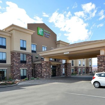 Holiday Inn Express & Suites Page - Lake Powell Area