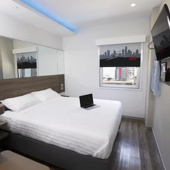 Red Planet Manila Binondo