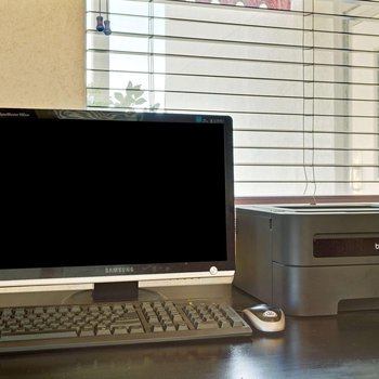 德雷珀華美達酒店