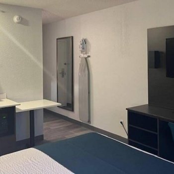 Studio 6 Suites Norcross, GA