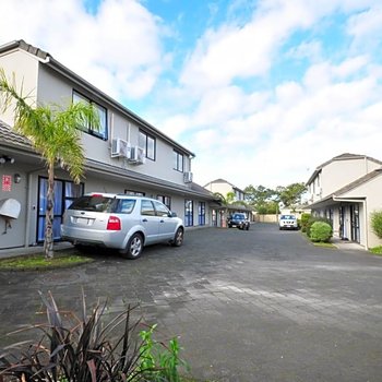 Auckland Airport Lodge