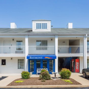 Baymont by Wyndham Jacksonville/Butler Blvd