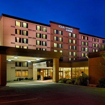 Four Points by Sheraton Toronto Airport