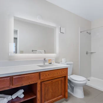 Hotel Avisa Downtown