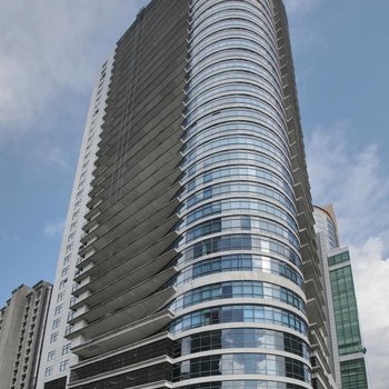 The Malayan Plaza Hotel