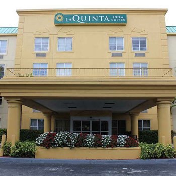 La Quinta Inn & Suites by Wyndham Miami Cutler Bay