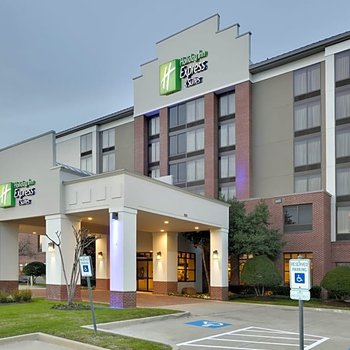 Holiday Inn Express & Suites Irving Conv Ctr - Las Colinas