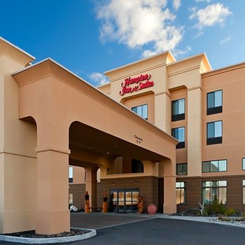 Hampton Inn & Suites Fairbanks