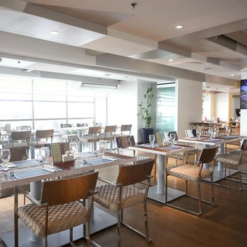TRYP by Wyndham Mall of Asia Manila
