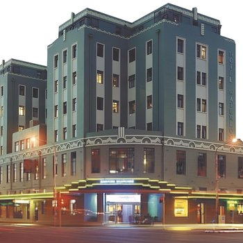 Hotel Waterloo & Backpackers