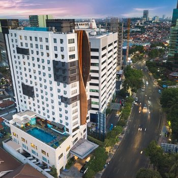 Crown Prince Hotel Surabaya Managed by Midtown Indonesia