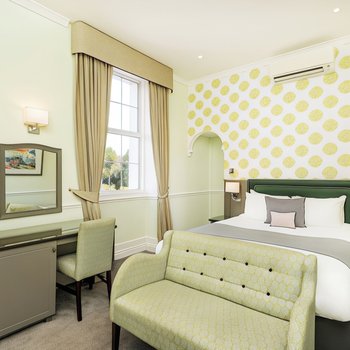 Bromley Court Hotel London