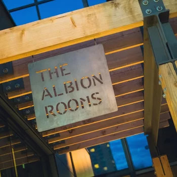 DoubleTree by Hilton Ottawa Downtown