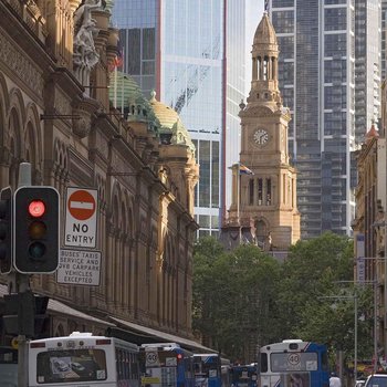 Ibis Sydney World Square