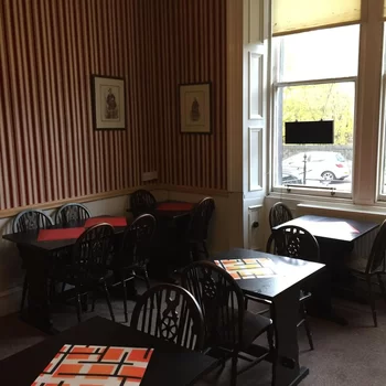 Edinburgh House Hotel