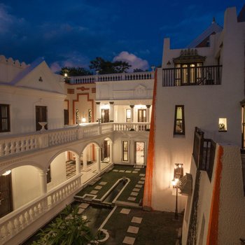 Baber Mahal Vilas - the Heritage Hotel