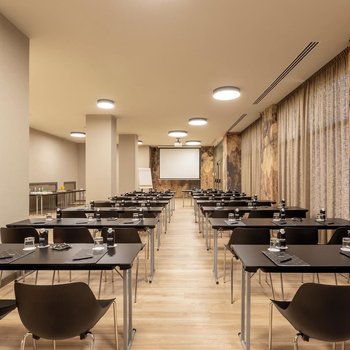 Hotel Acta Piramides