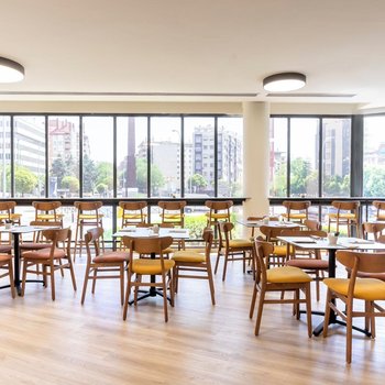 Hotel Acta Piramides