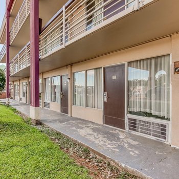 OYO Hotel Jackson North I-55