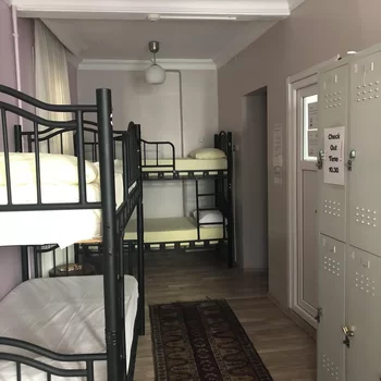 Avrasya Hostel