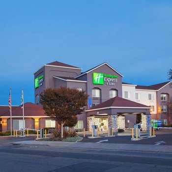 Holiday Inn Express & Suites Oakland-Airport