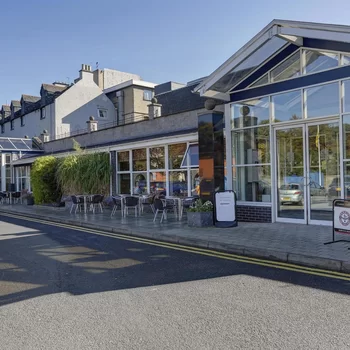 Best Western Kings Manor Hotel