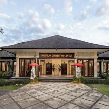 巴厘島普拉瑪沙努爾海灘酒店