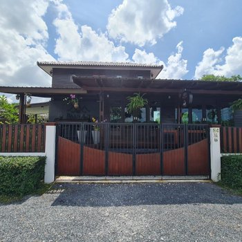 BAAN ATI Resort and Spa