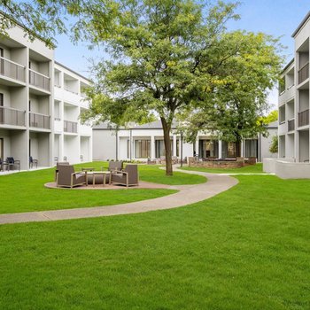 Courtyard by Marriott Detroit Metropolitan Airport Romulus