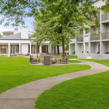 Courtyard by Marriott Detroit Metropolitan Airport Romulus