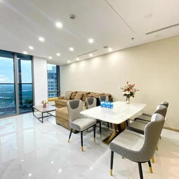 地標81塔中央公園公寓酒店