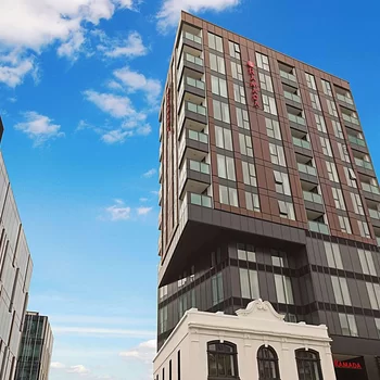 Ramada Suites By Wyndham Victoria Street West