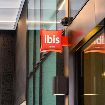 墨爾本中央宜必思酒店