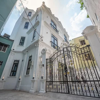 科祖魯姆之家-瑟琳娜公寓