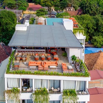 Penh House Hotel