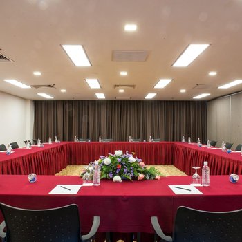 哥打京那巴鲁婆羅洲酒店&機場酒店