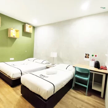 Smile Hotel Danau Kota