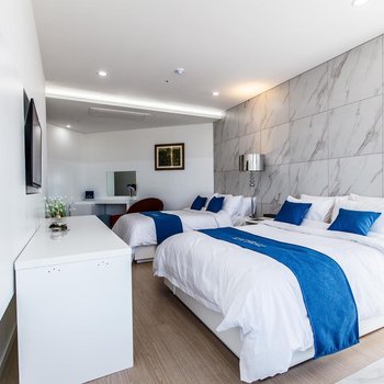 Bluespring Boutique Hotel