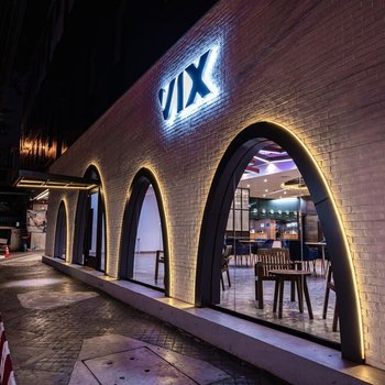 Vix Bangkok @ Victory Monument