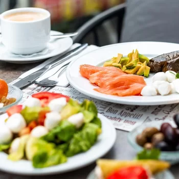 拉馬特甘溫德姆華美達酒店