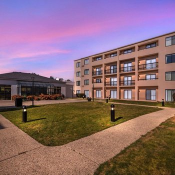 Comfort Inn & Suites Arlington Heights - Buffalo Grove