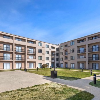 Comfort Inn & Suites Arlington Heights - Buffalo Grove
