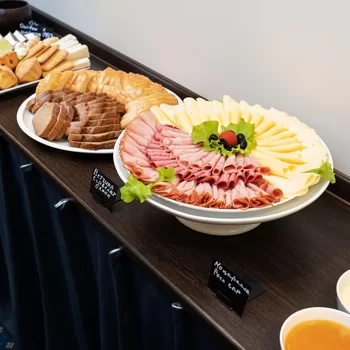 赫莫夫尼斯貝克特商務酒店