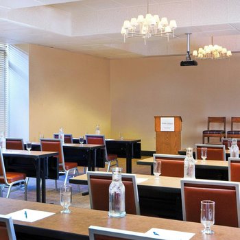 舊金山海灣大橋福朋喜來登酒店