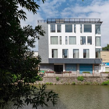 和舍庭院(江南西鳳凰新村地鐵站店)