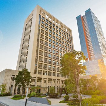 Vienna International Hotel (Nansha Passenger Port Station Tianhou Palace)
