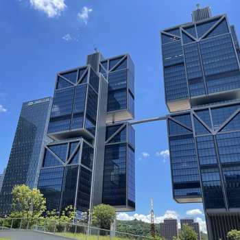 B T Miele Executive Apartment (Liuxiandong Headquarters Base Branch)
